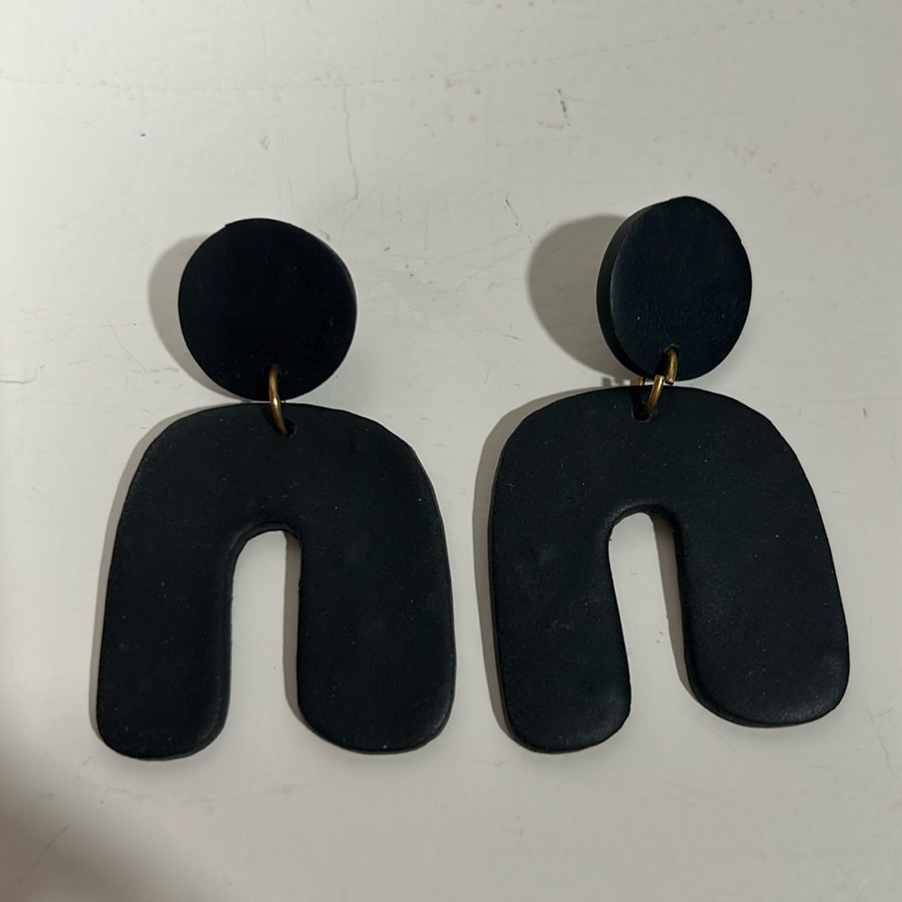 Black clay earrings